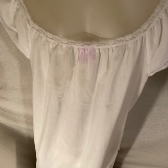 Take Nine Maternity 2PC white Robe & Nursing GownS - Picture 5 of 11